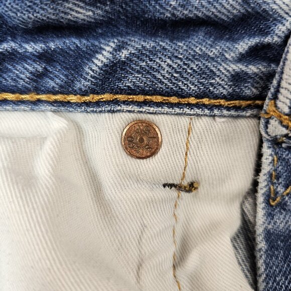Vtg Levi's 501 Jeans Men's 32x32 Light Wash Button Fly Copper Rivets Batwing 90s - Picture 6 of 16